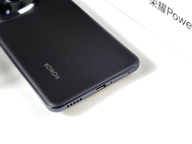 荣耀Power评测：轻户外神器 续航通信双突破(图5)