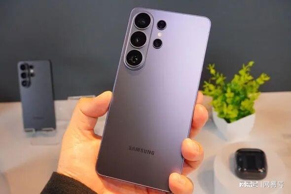 机皇降临！三星S26Ultra携防窥屏杀到(图5)